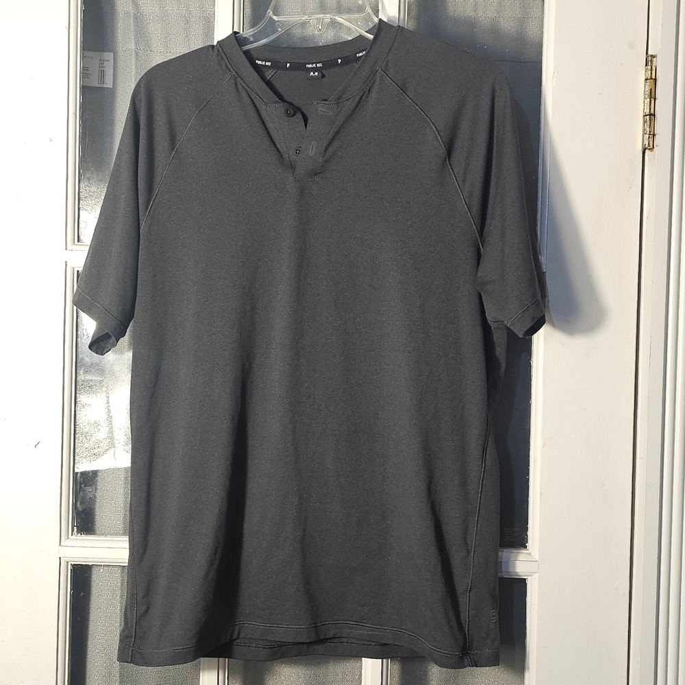 Public Rec Mens‎ Dark Gray Short Sleeve Henley Shirt Medium